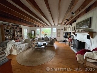 Photo - 15 Maple Ave