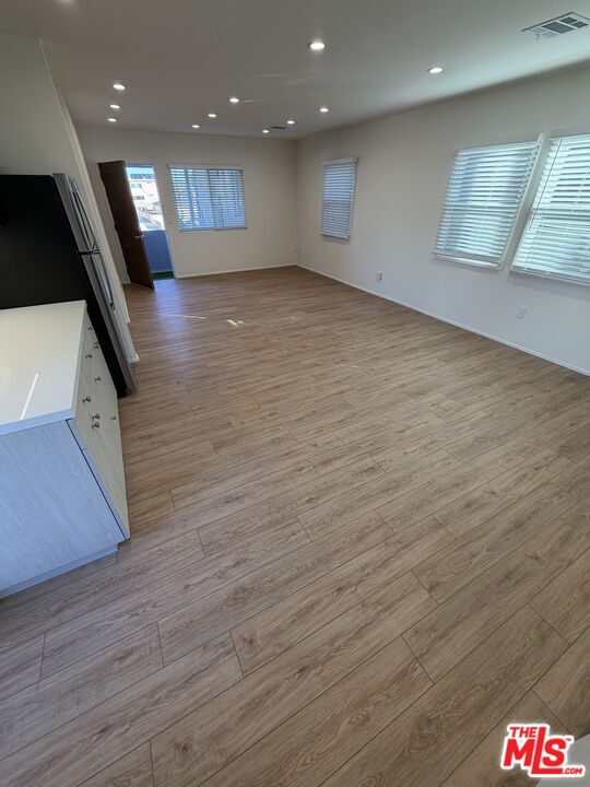 Photo - 2320 Carnegie Ln