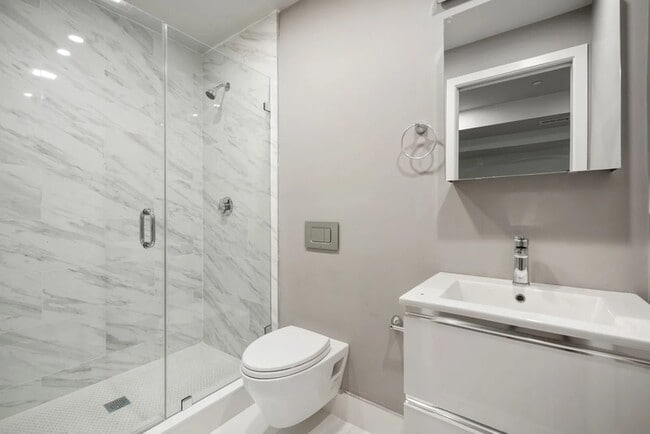 Photo - 147 Grampian Way