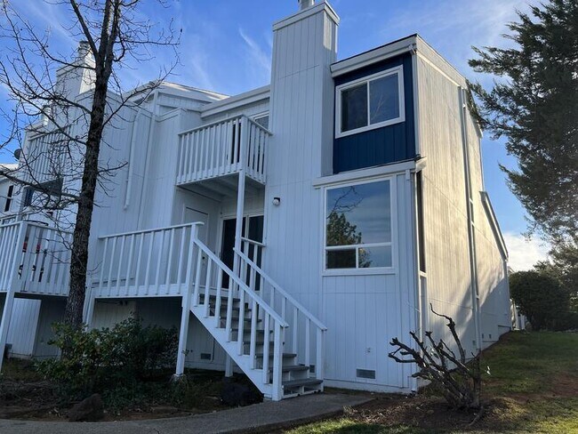 Photo - 133 Rockwood Drive - 1