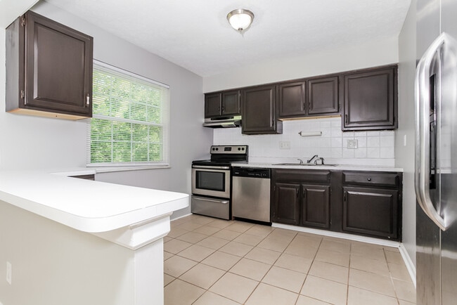 Photo - 404 Westgate Dr