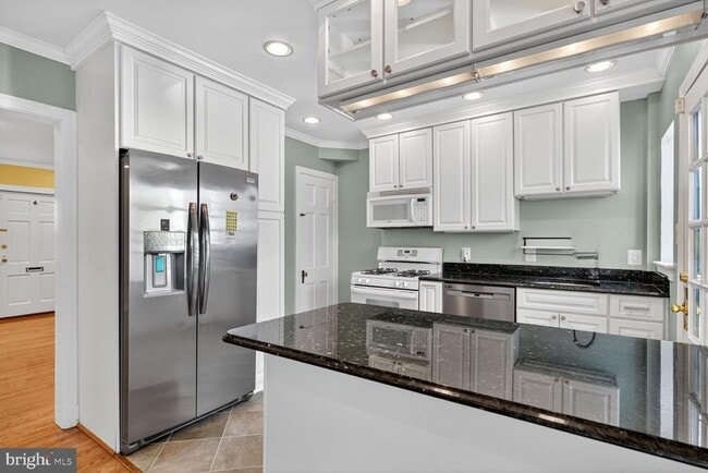 Building Photo - 5235 43rd St NW