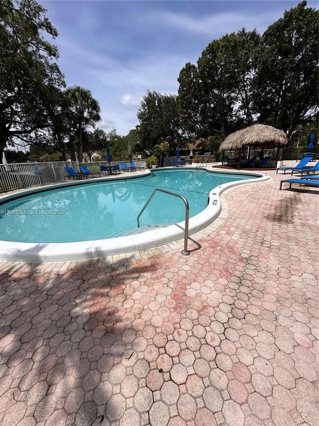 Photo - 3032 S Oakland Forest Dr