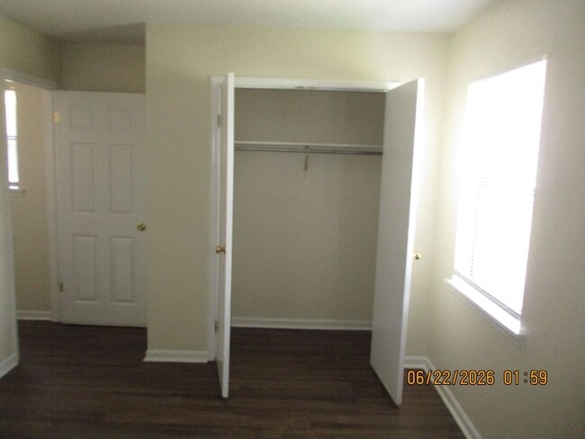 Photo - 1904 Elkhorn Ln