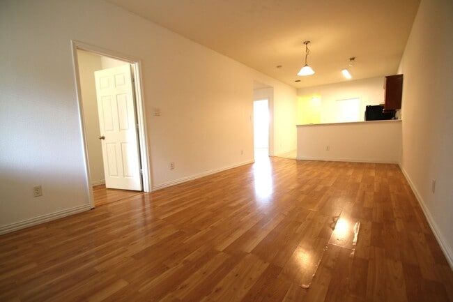 Photo - 3124-3126 Cherry Ln Unit 3124