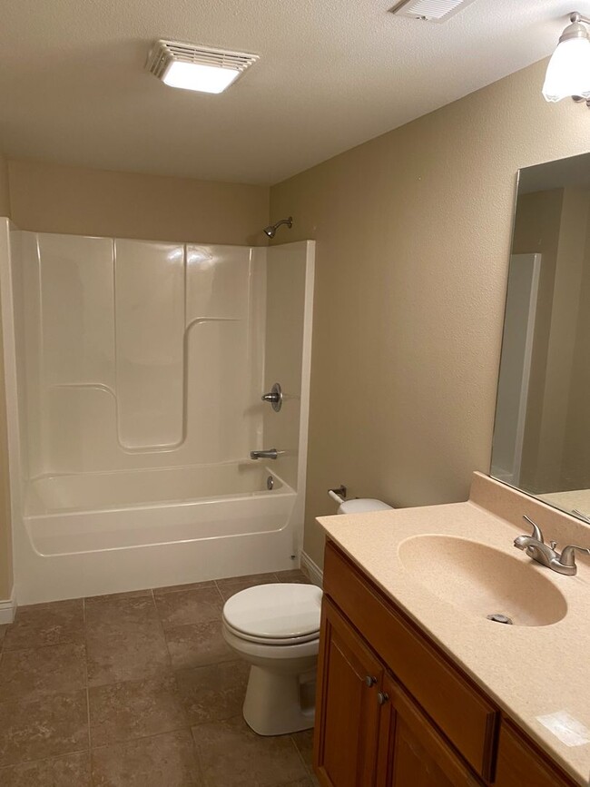 Photo - 11975 Village Cir Unit 1