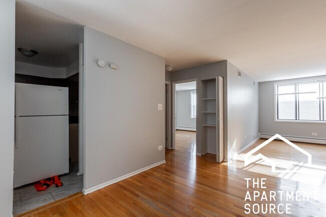 1515 W Morse Ave Unit 403