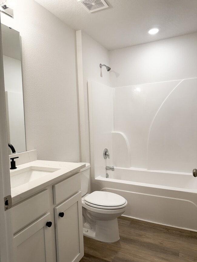 Photo - 6359 June Bug Dr