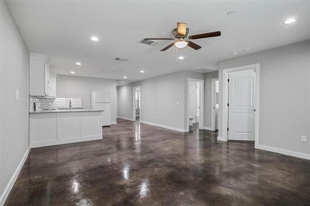 Photo - 410 S Mirick Ave