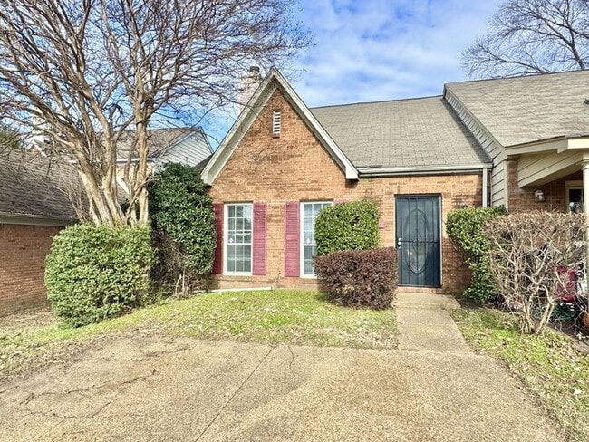 Photo - 6564 Whitetail Ln