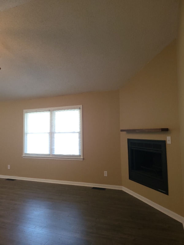 Photo - 602 604 Prince Dr