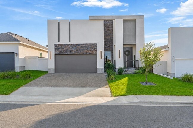 Building Photo - 1418 Eagles Ln