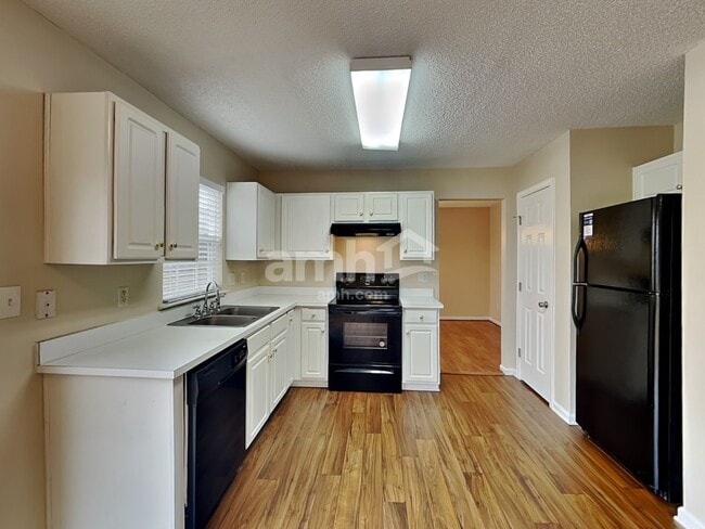 Photo - 3118 Kalamath Glen Ct