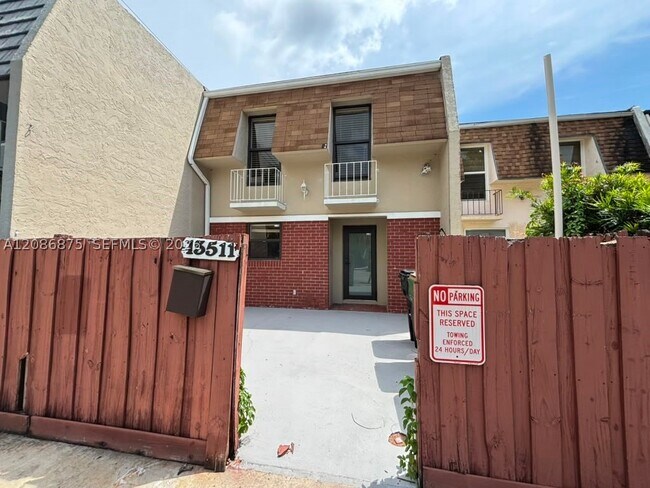 13511 NE 24th Pl