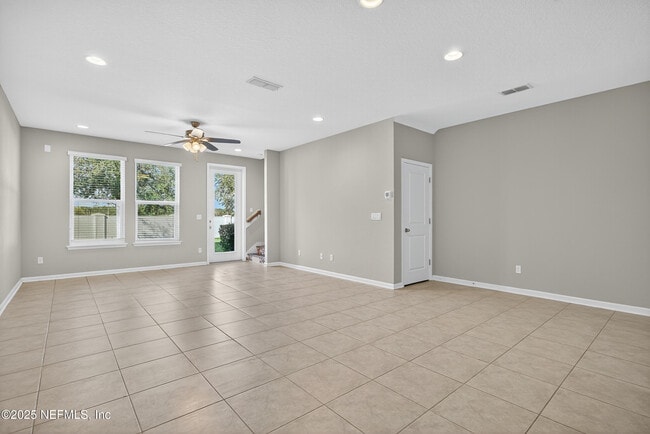 Photo - 11233 Minnetta Ct