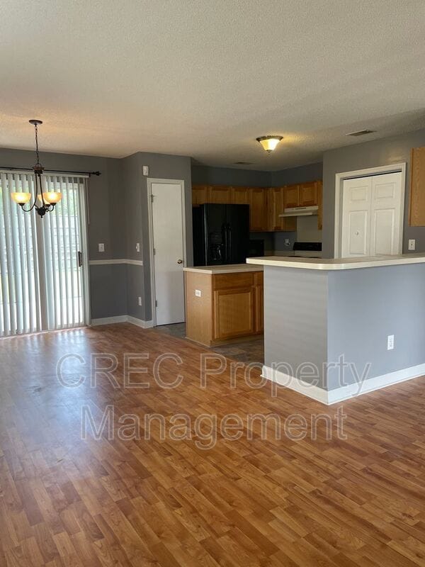 Photo - 204 2 Pond Loop