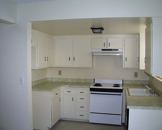 Photo - 875 Santa Ysabel Ave