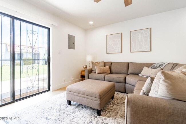 Photo - 6810 N 35th Ave Townhome