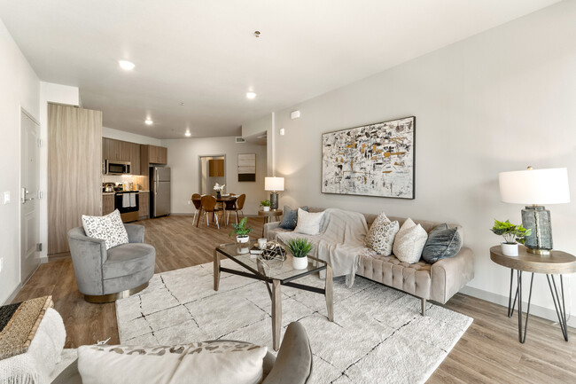 Building Photo - 3093 Broadway Rental