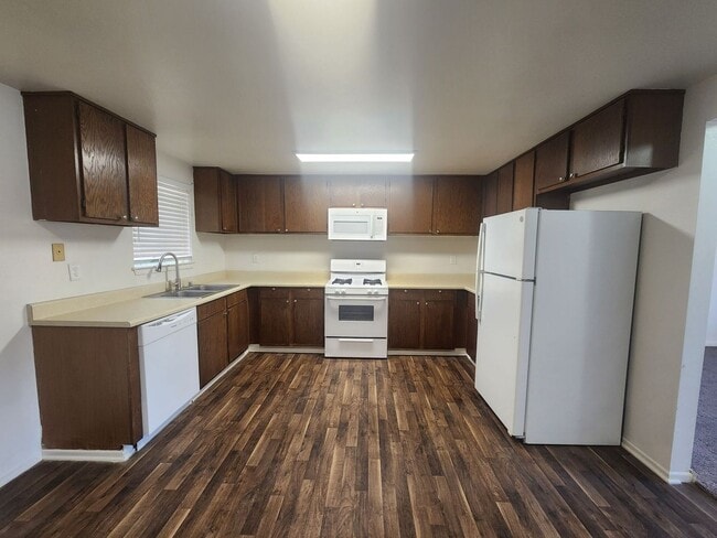 73512 Sun Valley Dr Unit C
