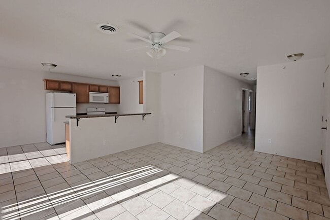 Photo - 263 Robbins Ave Unit #4