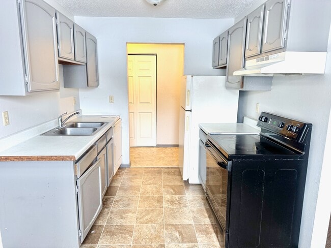 Photo - Block 32 Apartments