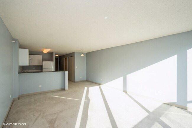 Photo - 2 E Erie St Unit 1804