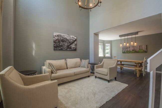 Photo - Immaculate 4B/3B in Superior - Available July 5th