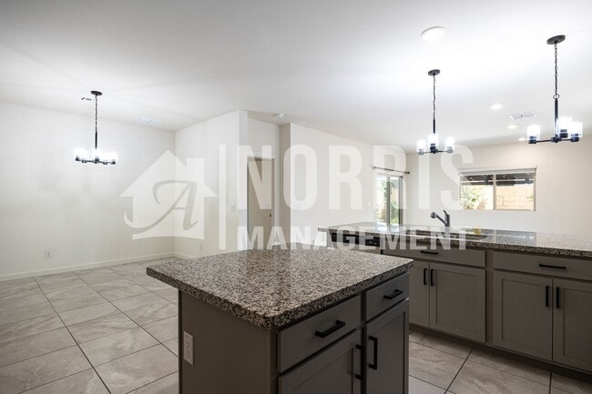 Photo - Immaculate New Home for Rent!