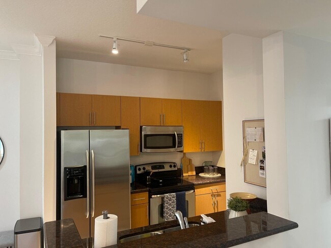Photo - 4905 Midtown Ln Unit 2408