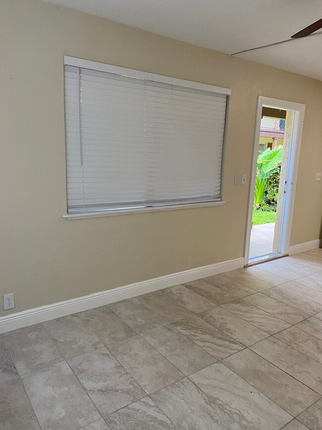 Photo - 7 Oak St Unit 112
