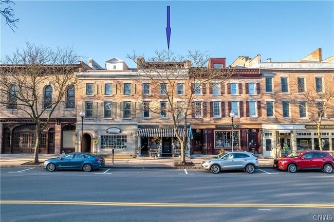 Photo - 58 E Genesee St