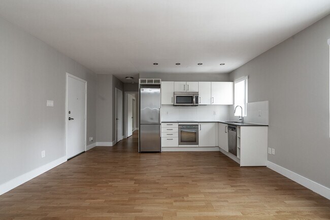 Photo - 83 Isabella St Unit 316