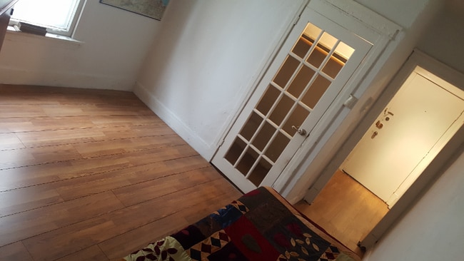 Photo - 7330 S Yates Blvd