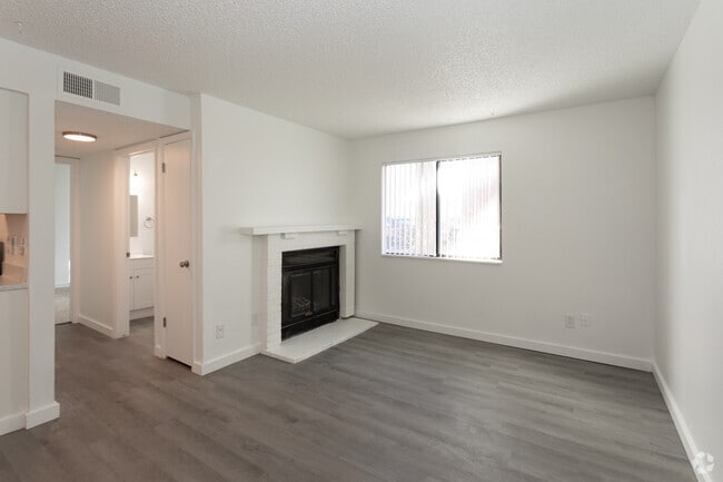 1BR, 1BA - 630SF2 - Sala de estar