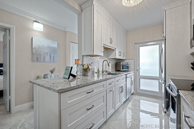 Photo - 1910 S Ocean Blvd Unit 204