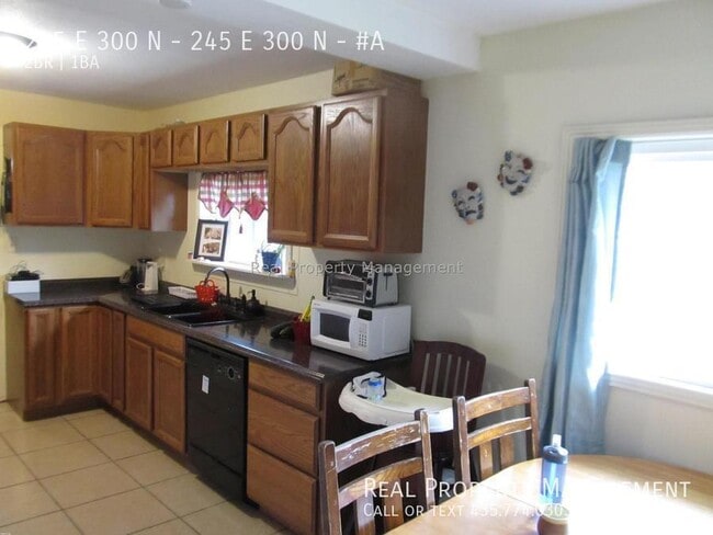 Photo - 245 E 300 N Unit #A