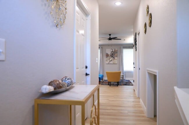 Photo - 1024 Rex Ave