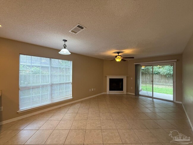 Photo - 2809 E Johnson Ave