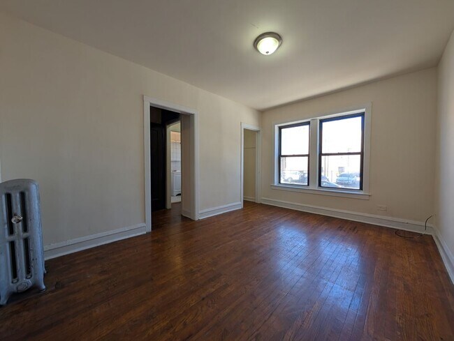 Photo - 2700 N Spaulding Ave Unidad 1EE