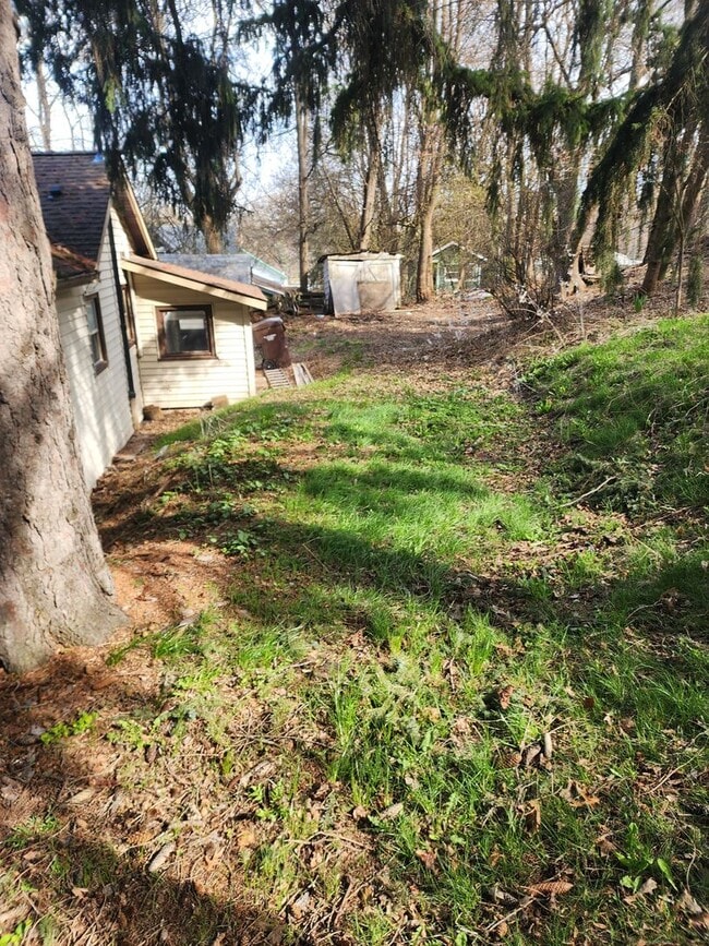 Photo - 505 SE South St