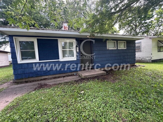 Building Photo - 605 Pixley-