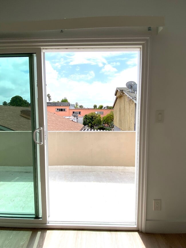 Photo - 1420 Berkeley St