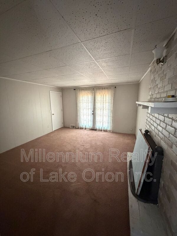Photo - 34019 Garfield Rd