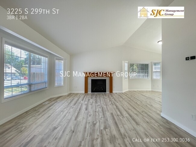 Photo - 3225 S 299th St