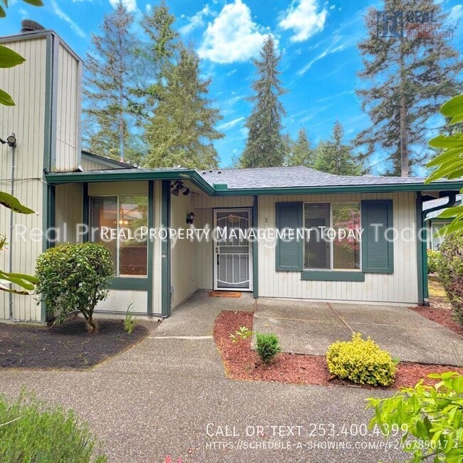 Photo - 533 S 323rd Pl House