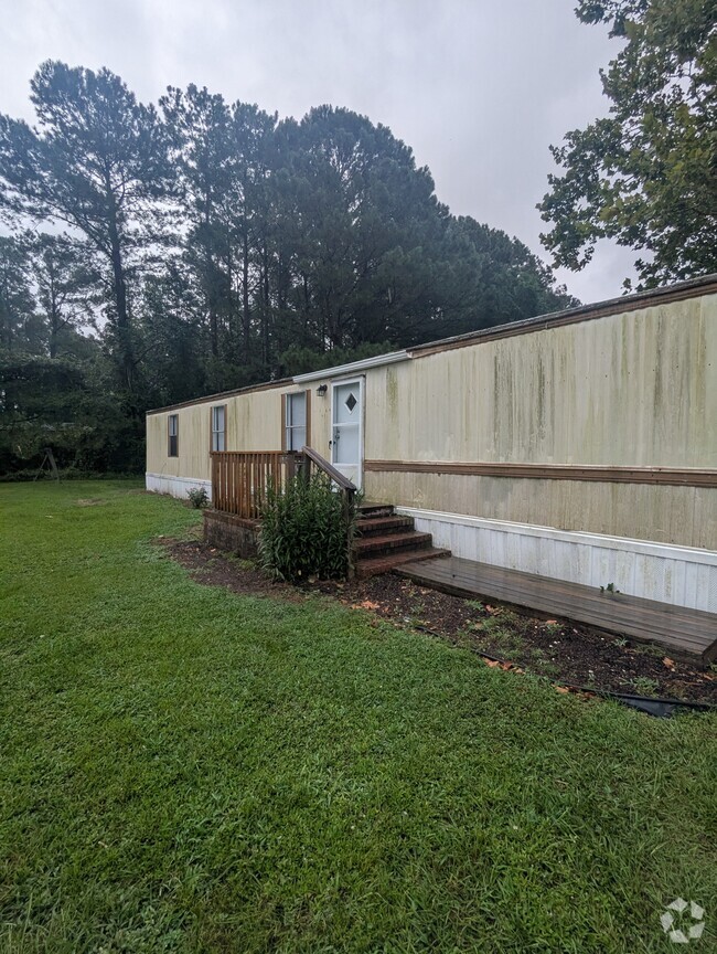 Building Photo - 81 Lori Ln Rental