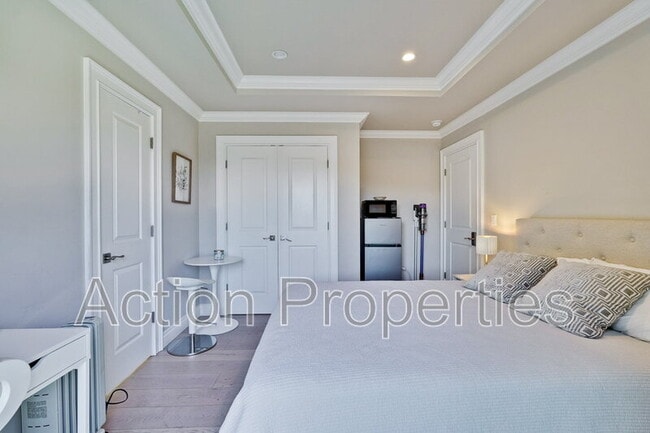 Photo - 2185 Chuleta Ct