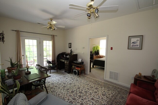 Photo - 231 Rivergate Dr Unit Cottage