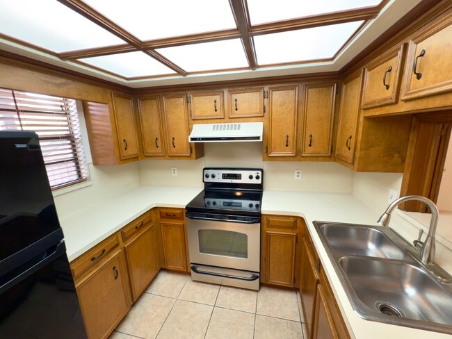 Photo - 95 Poinciana Dr